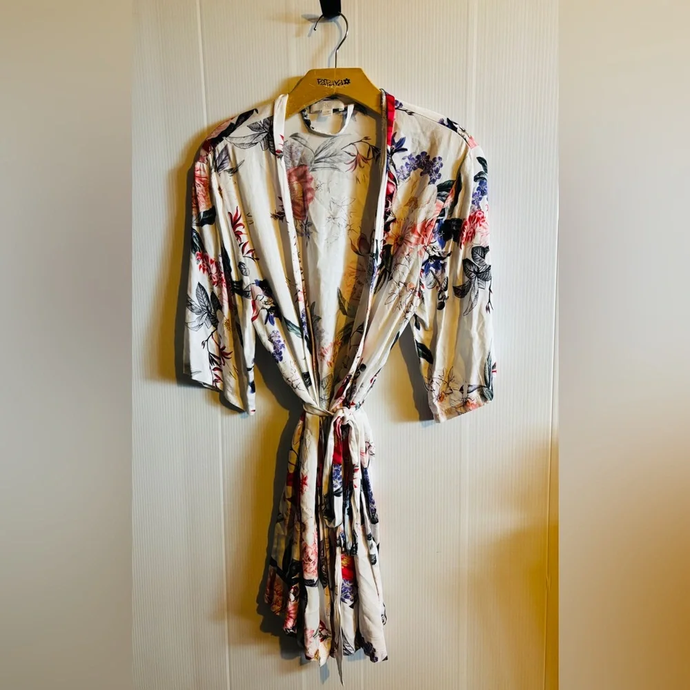LE Rose Floral Kimono Robe small/medium - Picture 5 of 5